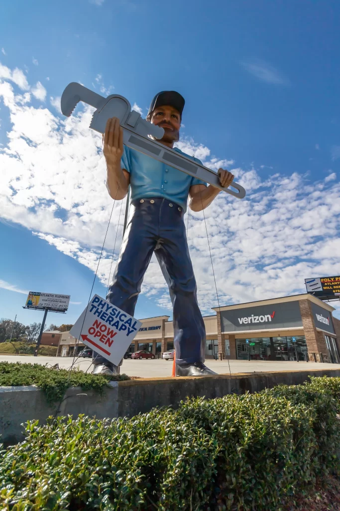 Muffler Man roadside attraction in Dallas, GA. He holds a big wrench. 